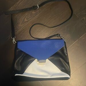 Zenith Color block Crossbody bag